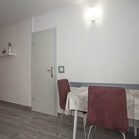 Tin * Ровинь