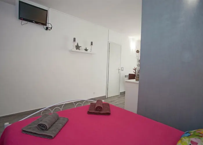 Lägenhet Tin