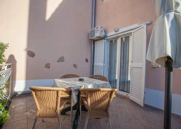 Tin Lägenhet Rovinj